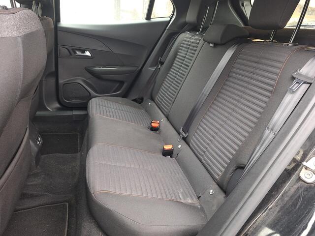 Peugeot e-2008 EV Active Pack 50 kWh | SOH: nnb | Climate | Navi | Cruise Control |