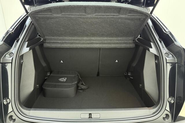 Peugeot e-2008 EV Active 54 kWh | 406KM WLTP | Navigatie | Parkeer Camera Achter | Warmtepomp | Cruise Control | Start & Stopknop | Apple Carplay & Android Auto Draadloos |