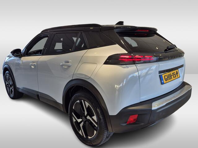 Peugeot e-2008 EV GT 54 kWh 3-Fase | Navigatie | Camera | Apple Carplay en Android Auto | Keyless Entry | two Tone| Laadkabel aanwezig | Nieuw Type !!