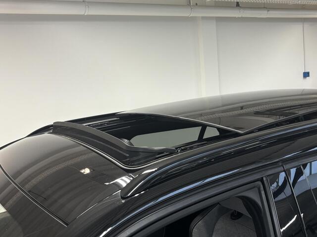 Peugeot e-2008 EV GT 50 kWh | ELEKTRISCH SCHUIFDAK | Alcantara | Stoelverwarming | Navigatie | Adaptive cruise control