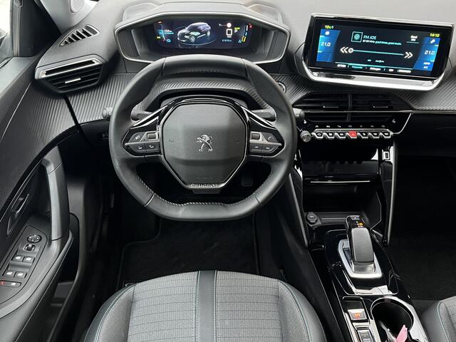 Peugeot e-2008 EV Allure Pack 50 kWh | Stoelverwarming | Carplay/Android Auto |