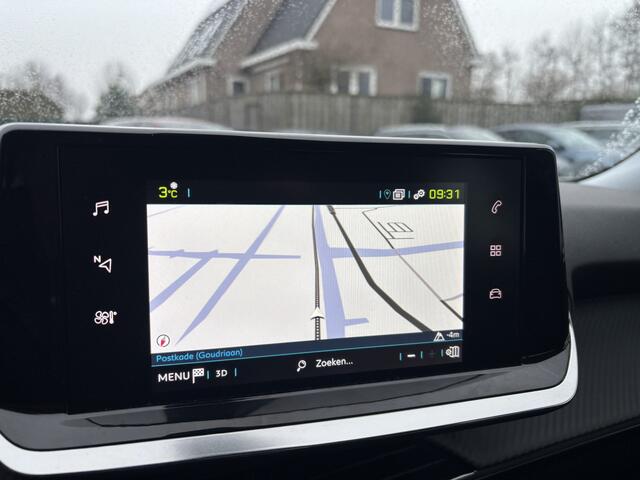 Peugeot e-2008 EV Active Pack 50 kWh Automaat Carplay / Full LED / Camera