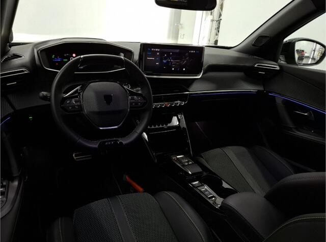 Peugeot e-2008 EV GT 54 kWh Camera / Navigatie
