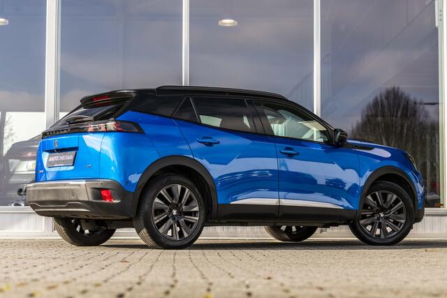 Peugeot e-2008 EV GT 50 kWh | Pano | Camera | LED