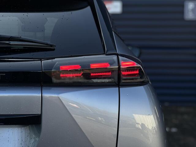 Peugeot e-2008 EV Business 54 kWh | Navigatie | Apple Carplay/Android Auto | DAB | Full LED | Climate Control | Cruise Control | Parkeercamera/-sensoren |