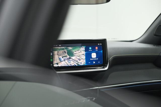 Peugeot e-2008 EV GT 50 kWh | 3 Fase Laadfunctie | Schuif-/Kanteldak | Alcantara Pakket | Camera | Apple Carplay
