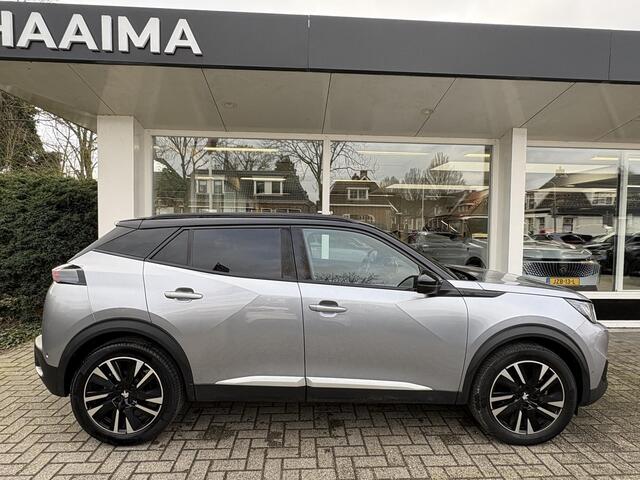 Peugeot e-2008 EV GT 50 kWh | Adaptieve Cruise Control | Navi | Achteruitrijcamera | 3D Cockpit | Full LED | Stoelverwarming | Alcantara bekleding | Apple Carplay/Android Auto