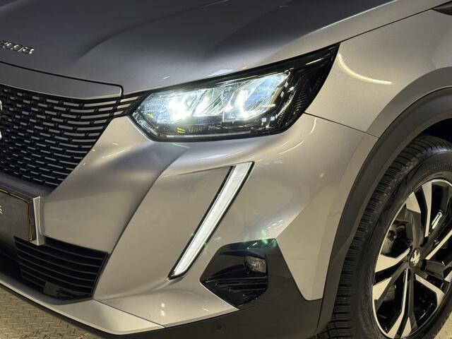 Peugeot e-2008 EV Allure 50 kWh | SOH 99% | Draadloze lader | Stoelverwarming | Dealeronderhouden