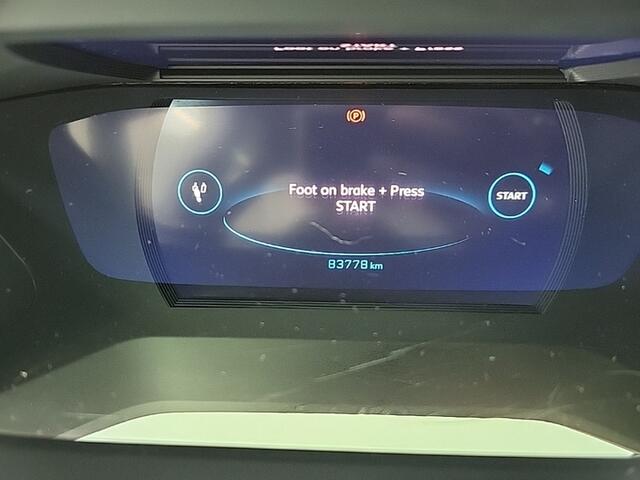 Peugeot e-2008 EV Blue Lease Allure 50 kWh 2e-Eig. & Dealer-Onderh. BOVAG-Garantie. NL-Auto.