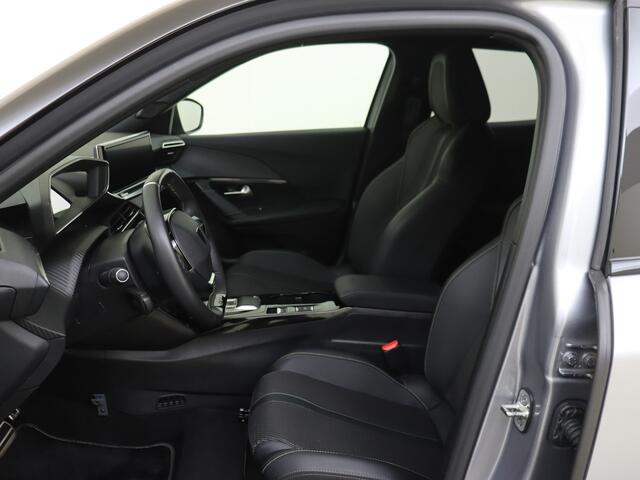 Peugeot e-2008 EV GT 54 kWh | Adapt. Cruise | Navigatie | Camera | Carplay |