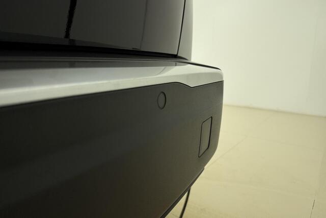 Peugeot e-2008 EV Allure Pack 50 kWh 136 pk| Navigatie | 3d i-Cockpit | Stoelverwarming | Camera achter | Cruise Control