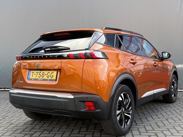 Peugeot e-2008 BWJ 2021 EV Allure Pack 50 kWh 136 PK AUTOMAAT | NAVI | CLIMA | CRUISE | CAMERA | PDC | CARPLAY & ANDROID | DAB