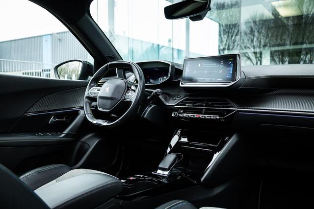 Peugeot e-2008 EV GT Première 1 fase 50 kWh NL Auto | 360 Camera | BTW