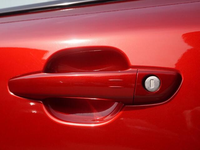 Peugeot e-2008 EV GT Pack 50 kWh