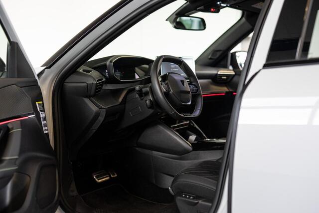 Peugeot e-2008 GT 54 kWh 156PK | Pano | El. stoelen | Alcantara