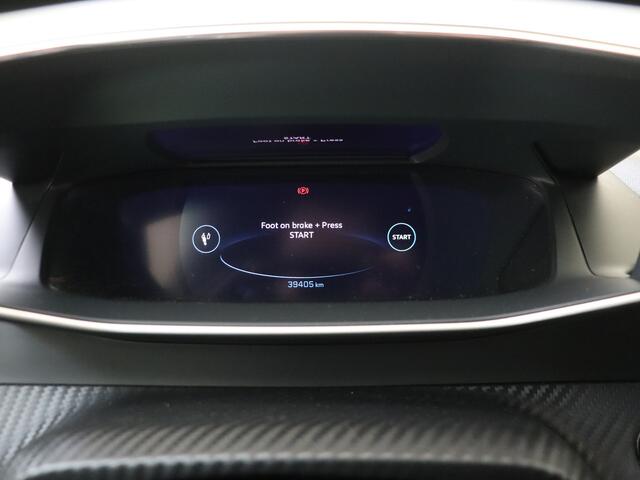 Peugeot e-2008 EV GT Pack 50 kWh | Alcantara | Schuifdak | Stoelverwarming | Camera |