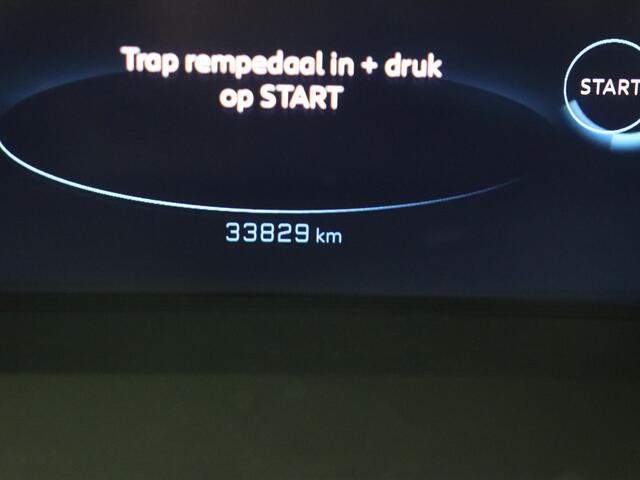 Peugeot e-2008 EV Allure Pack 50 kWh | Camera | Navigatie | Keyless |