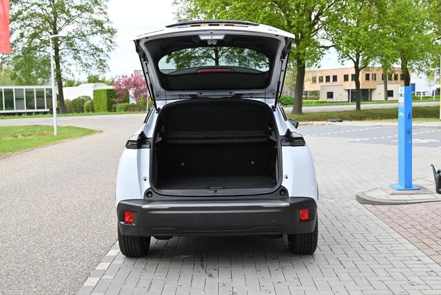 Peugeot e-2008 EV GT 54 kWh SOH 98%!