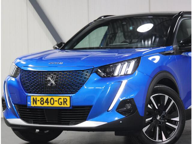 Peugeot e-2008 EV GT Pack 50 kWh 136PK | 1ste eigenaar | 3 FASE | AppleCarplay/AndroidAuto | Schuifkanteldak | Alcantara/LEER | 18"LMV | Camera | AUTOMAAT | Keyless | Adaptive Cruise Control | Climate Control | Camera | FULL LED | Two-Tone | Sfeerverlichting | Isofix | 