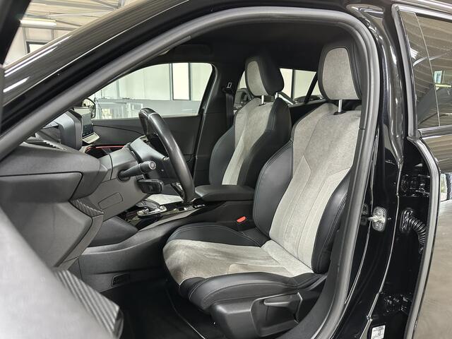 Peugeot e-2008 EV GT Pack 50 kWh | Camera | ACC | Carplay |