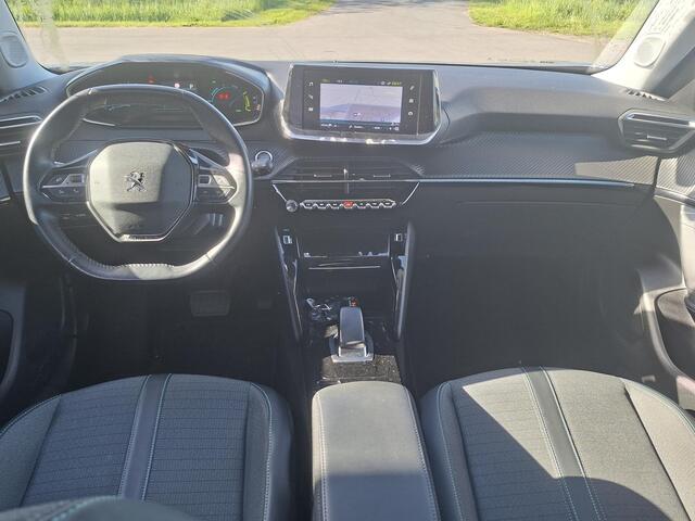 Peugeot e-2008 EV Allure 50 kWh | SOH 94% | Cruise control | Climate control | Camera