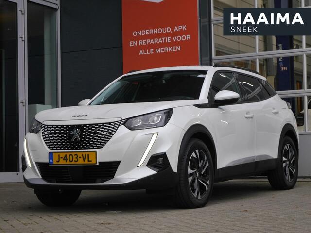 Peugeot e-2008 EV Allure 50 kWh | Adaptive cruise control | Navigatie | Achteruitrijcamera | Lichtmetalen velgen | 3 Fase | Extra getint glas | Keyless start | Stoelverwarming