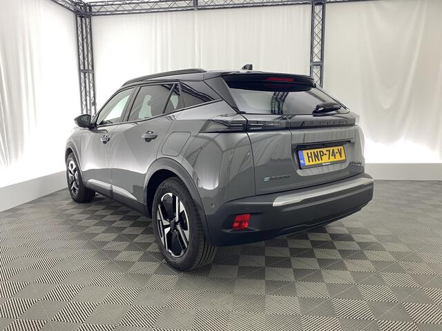 Peugeot e-2008 EV GT Avantage 54 kWh | Apple carplay | 360 camera | LED | Cruise adaptief | Sportstoelen | Navi