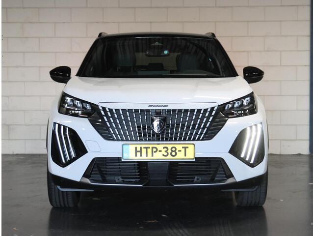 Peugeot e-2008 EV GT Avantage 54 kWh 156PK | 1ste eigenaar | AppleCarPlay/AndroidAuto | Climate Control | Adaptive Cruise Control | 360'Camera | FULL LED | Navigatie | LMV | Parkeersensoren | Privacy Glass | Isofix | Two-Tone | Sfeerverlichting |