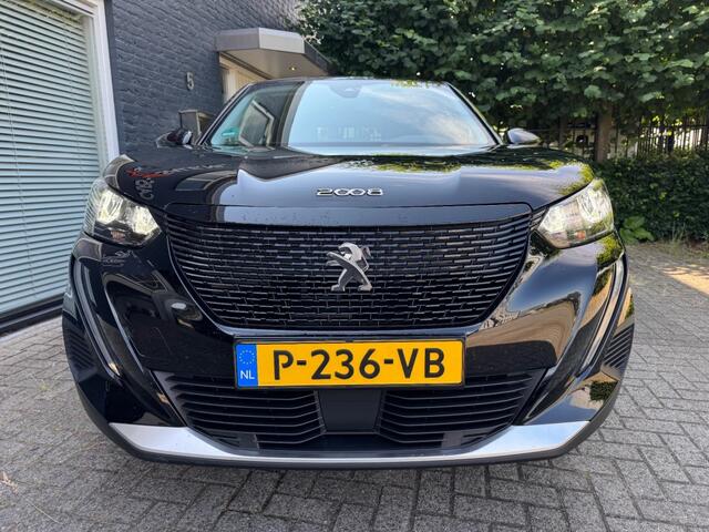 Peugeot e-2008 EV Active pack + Led + Nav + Lmv Car play - 94 dkm - 2022