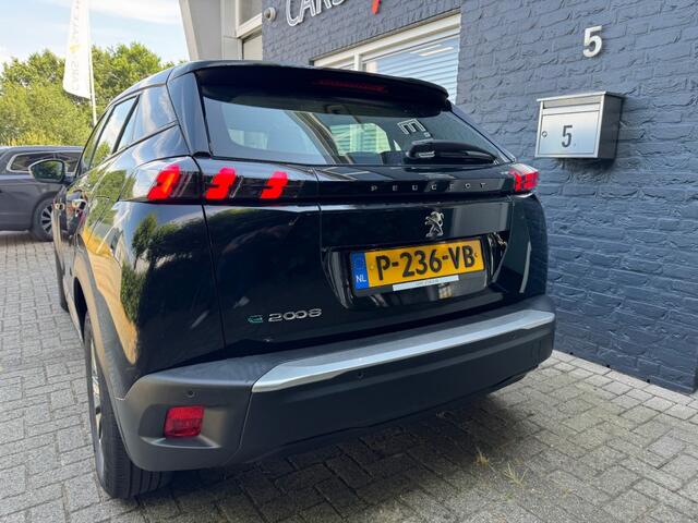 Peugeot e-2008 EV Active pack + Led + Nav + Lmv Car play - 94 dkm - 2022