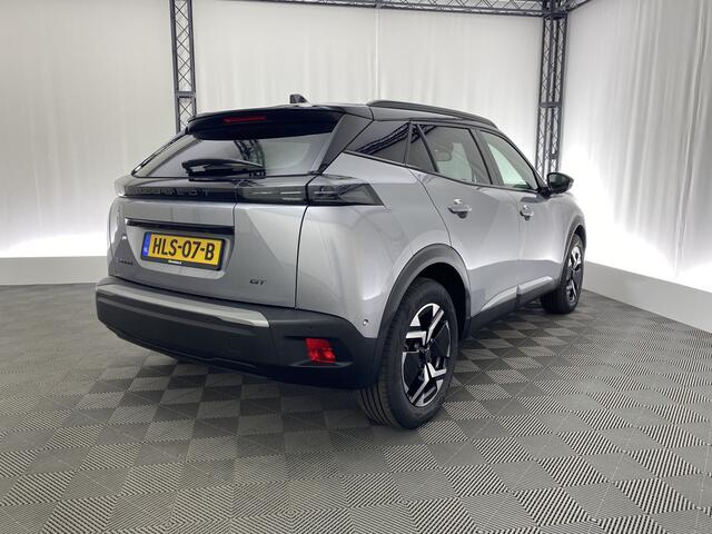 Peugeot e-2008 EV GT Avantage 54 kWh | CarPlay | Navi | Dodehoek | Camera's | ACC | Sfeerverlichting |