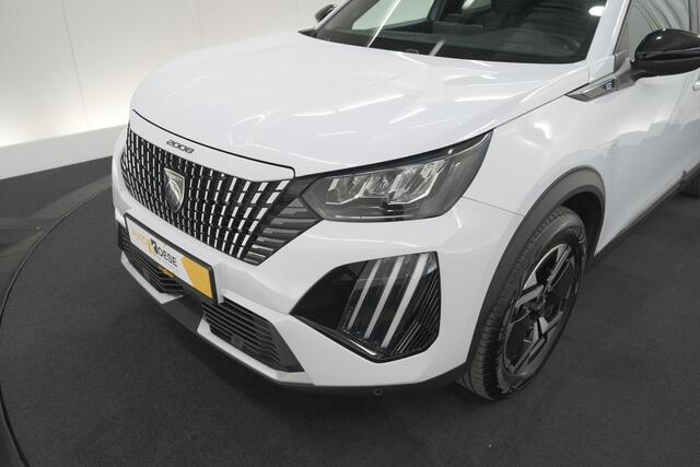 Peugeot e-2008 EV Allure Avantage 54 kWh | 97,6% SOH | 11 KW Lader | Apple Carplay | Parkeersensoren