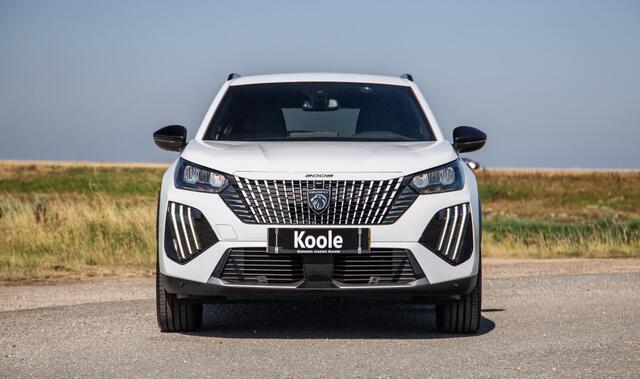 Peugeot e-2008 EV Allure 54 kWh ADAPTIVE CRUISE / CARPLAY / CAMERA / NAVI