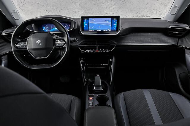 Peugeot e-2008 EV Allure 50 kWh | Camera | LED koplampen | Digitaal display