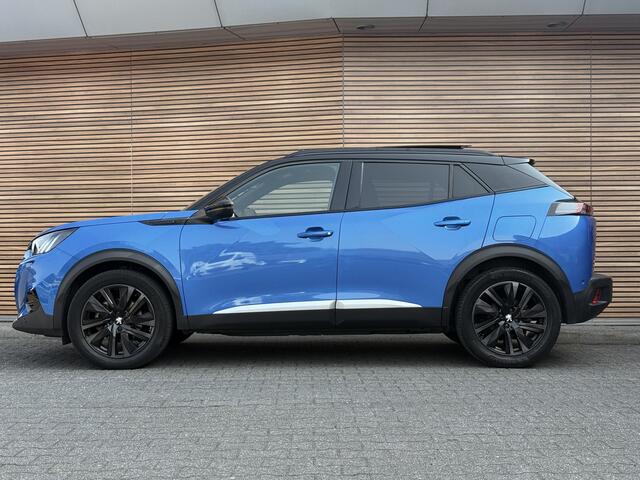 Peugeot e-2008 EV GT Pack 50 kWh Panodak / Camera / Stoelverwarming / Adapt. Cruise