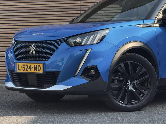 Peugeot e-2008 EV GT Pack 50 kWh Panodak / Camera / Stoelverwarming / Adapt. Cruise