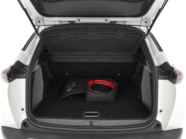 Peugeot e-2008 EV GT Pack 50 kWh [3-Fase-11kW] {SoH-88%} (INCL.BTW) *PANO | DIGI-COCKPIT | FULL-LED | BLIS | KEYLESS | LEATHER-MICROFIBRE | CAMERA | CARPLAY | CCS-FASTLOADER | DAB+ | NAVI-FULLMAP | ECC | PDC | SPORT-SEATS | AMBIENT-LIGHT | PRIVACY- – foto 10