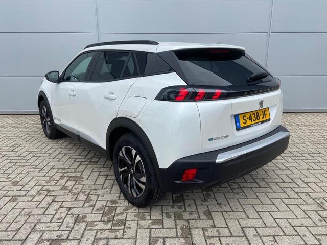 Peugeot e-2008 EV Allure 50 kWh | Keyless Start | Parkeerhulp | Cruise Control | Apple Carplay/Android Auto