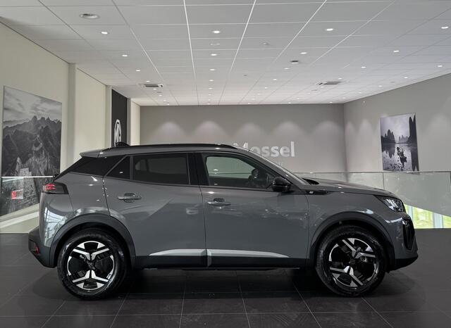 Peugeot e-2008 EV Allure Avantage 54 kWh Climate Control | Full Map Navigatie | Apple Carplay/Android Auto | Keyless Entry | Parkeersensoren | Bekleding Half Leder | Direct uit Voorraad Leverbaar!