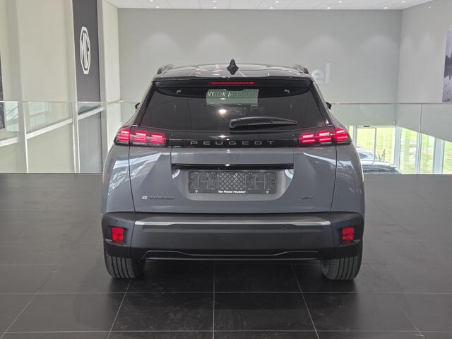 Peugeot e-2008 EV GT 54 kWh | ALCANTARA EXCLUSIVE INTERIEUR | VISION PACK | PEUGEOT I CONNECT PACK | ADVANCED NAVIGATION PACK |