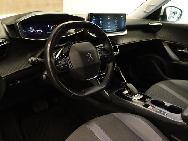 Peugeot e-2008 EV Allure 50 kWh - 1 FASE LADEN - SOH 89.44%!! - PARKEERSENSOREN VOOR & ACHTER - 360 GRADEN CAMERA - APPLE CARPLAY/ANDROID AUTO - CLIMATE CONTROL - NAVIGATIE - CRUISE CONTROL - KEYLESS START