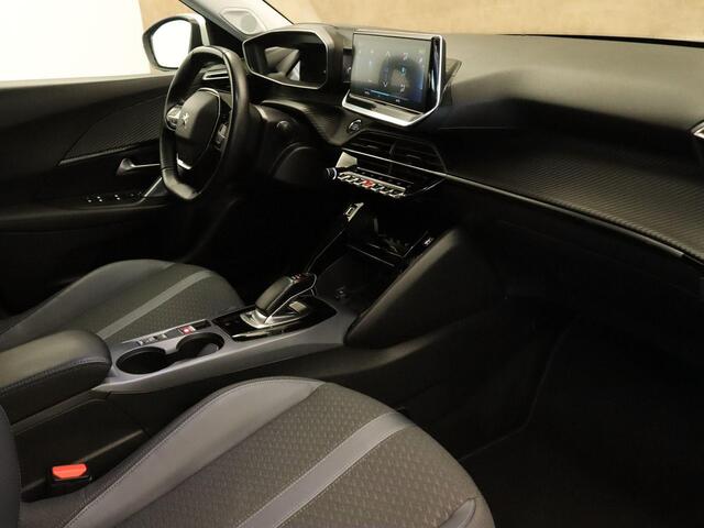 Peugeot e-2008 EV Allure 50 kWh - 1 FASE LADEN - SOH 89.44%!! - PARKEERSENSOREN VOOR & ACHTER - 360 GRADEN CAMERA - APPLE CARPLAY/ANDROID AUTO - CLIMATE CONTROL - NAVIGATIE - CRUISE CONTROL - KEYLESS START