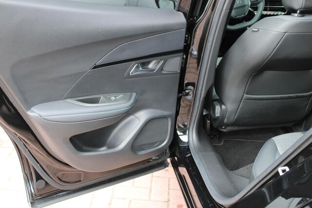 Peugeot e-2008 EV Allure 50 kWh NAVIGATIE-PARKEERHULP-1e EIGENAAR