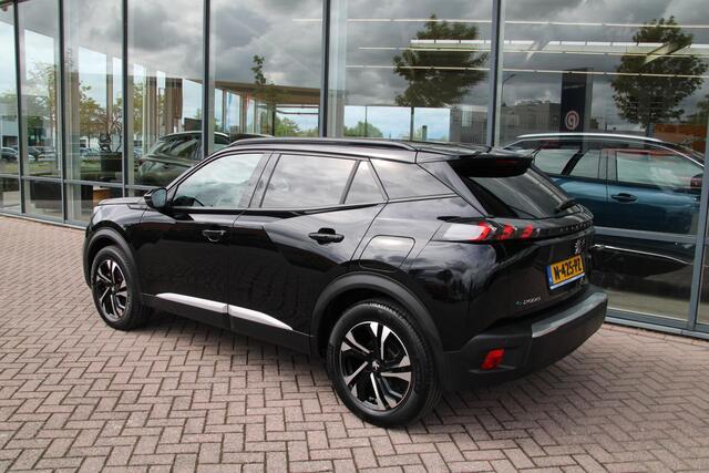 Peugeot e-2008 EV Allure 50 kWh Airco Camera Carplay SOH 91,8% Dealer onderhouden