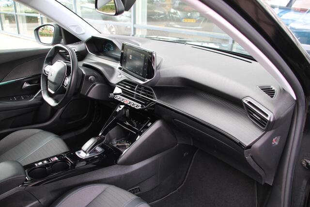 Peugeot e-2008 EV Allure 50 kWh Airco Camera Carplay SOH 91,8% Dealer onderhouden