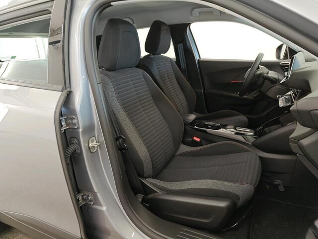 Peugeot e-2008 EV ACTIVE PACK 50 kWh (91% SOH) I AUTOMAAT I APPLE CARPLAY I CLIMATE CONTROL I CRUISE CONTROL