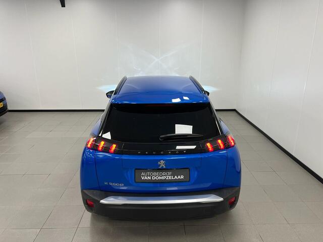 Peugeot e-2008 EV Allure Pack 50 kWh / 136PK / NAVI / CRUISE.C / H.LEDER /