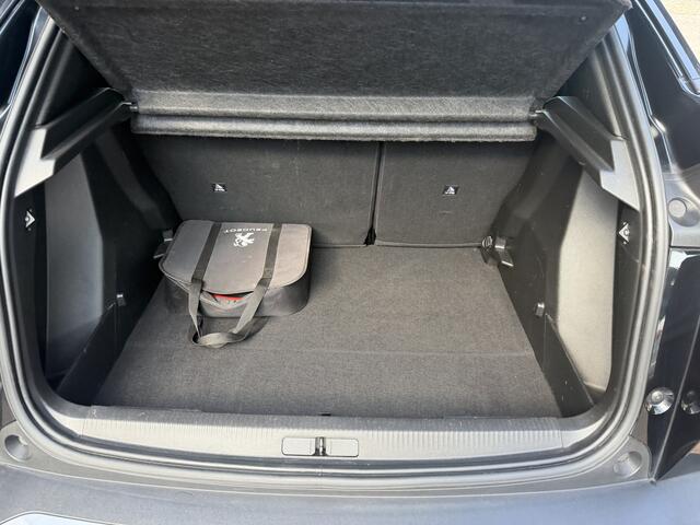 Peugeot e-2008 EV Blue Lease Active 50 kWh Bj 2021 Km 96.000 Dealer onderhouden 1e eigenaar