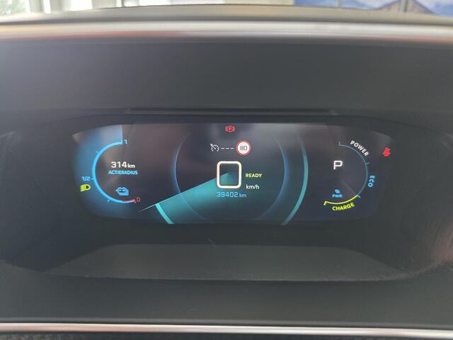 Peugeot e-2008 EV GT 50 kWh | NL-Auto | Stoelverwarming | Apple Carplay & Android Auto