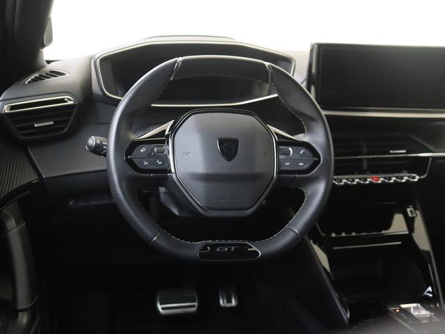 Peugeot e-2008 EV GT 54 kWh